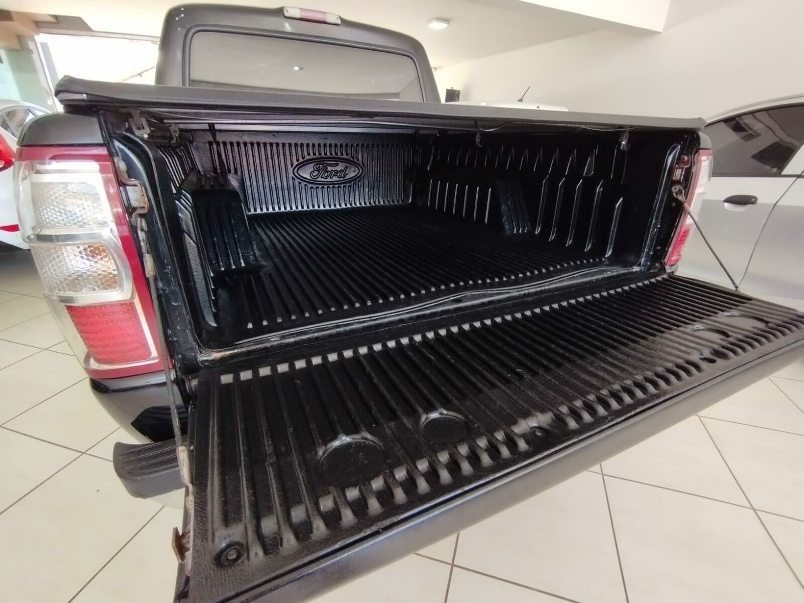 Imagem do veículo  FORD RANGER LIMITED